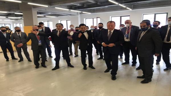 ماریوس ویزر آموزشگاه جودوی آسیای مرکزی را افتتاح کرد