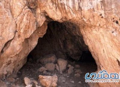غار سید رشید یکی از جاذبه های گردشگری استان گلستان است