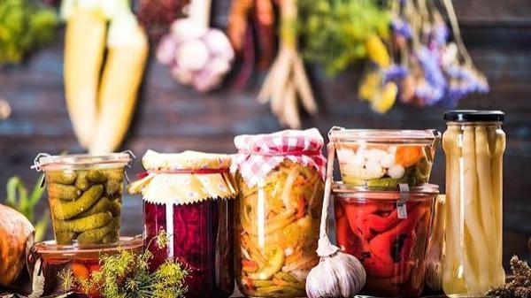 طرز تهیه ترشی فصل تابستان؛ 10 دستور خانگی خوش طعم و ماندگار